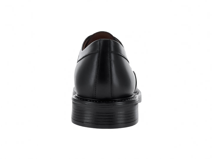 Zapato formal de cuero negro con agujetas y suela plana para Hombre.