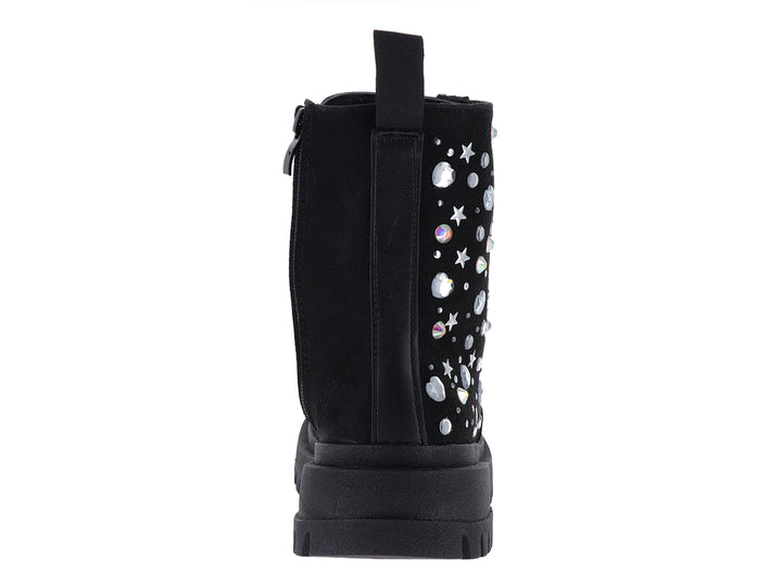 Botas negras de estilo militar con suela track y detalles de cristales brillantes.