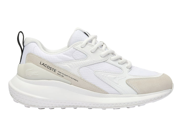 Tenis deportivos Lacoste color blanco con detalles en gris claro y suela blanca.