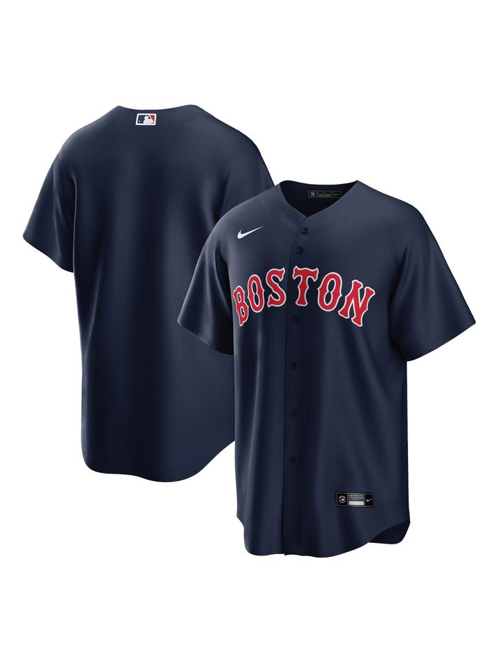 Jersey de béisbol Nike color azul marino con la palabra BOSTON en letras rojas y botones frontales.