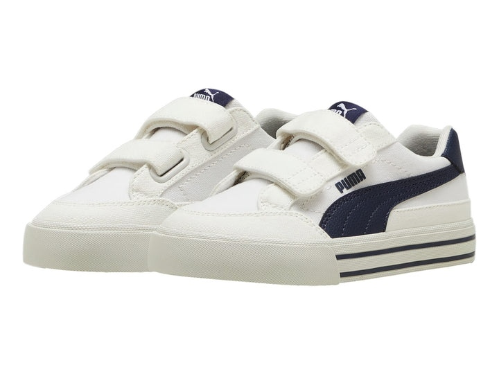 Tenis PUMA blancos con detalles en azul marino y cierre de velcro para Niño.