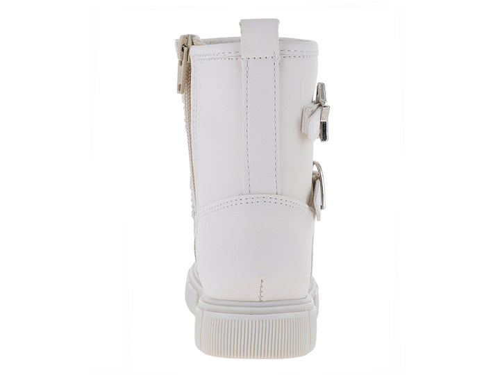 Botas blancas para niña con suela gruesa y adornos metálicos de estrella y corazón en el frente.