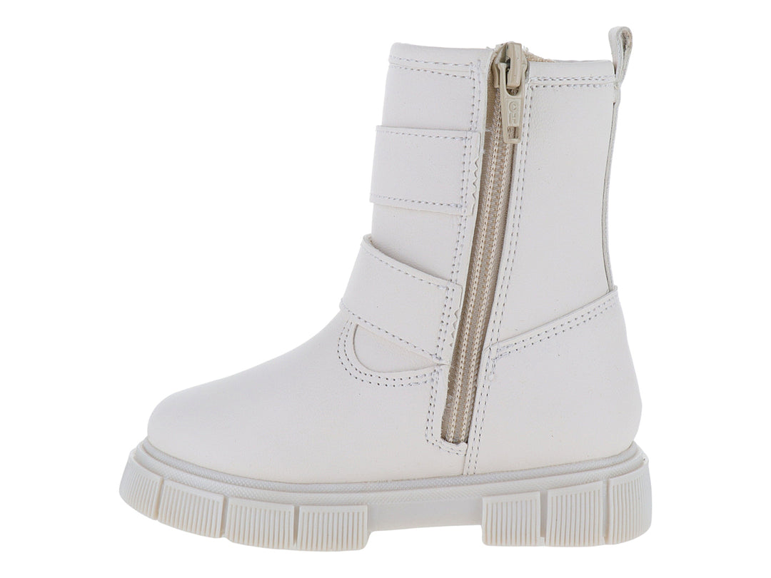 Botas blancas para niña con suela gruesa y adornos metálicos de estrella y corazón en el frente.