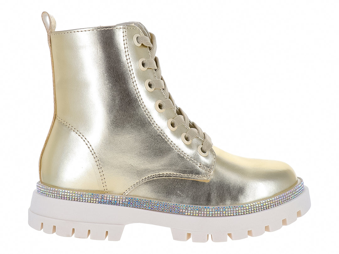 Bota dorada metálica con suela blanca track y detalle de glitter en la base.