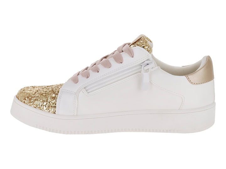 Tenis blancos para niños con punta y detalles en glitter dorado y una estrella en el costado.