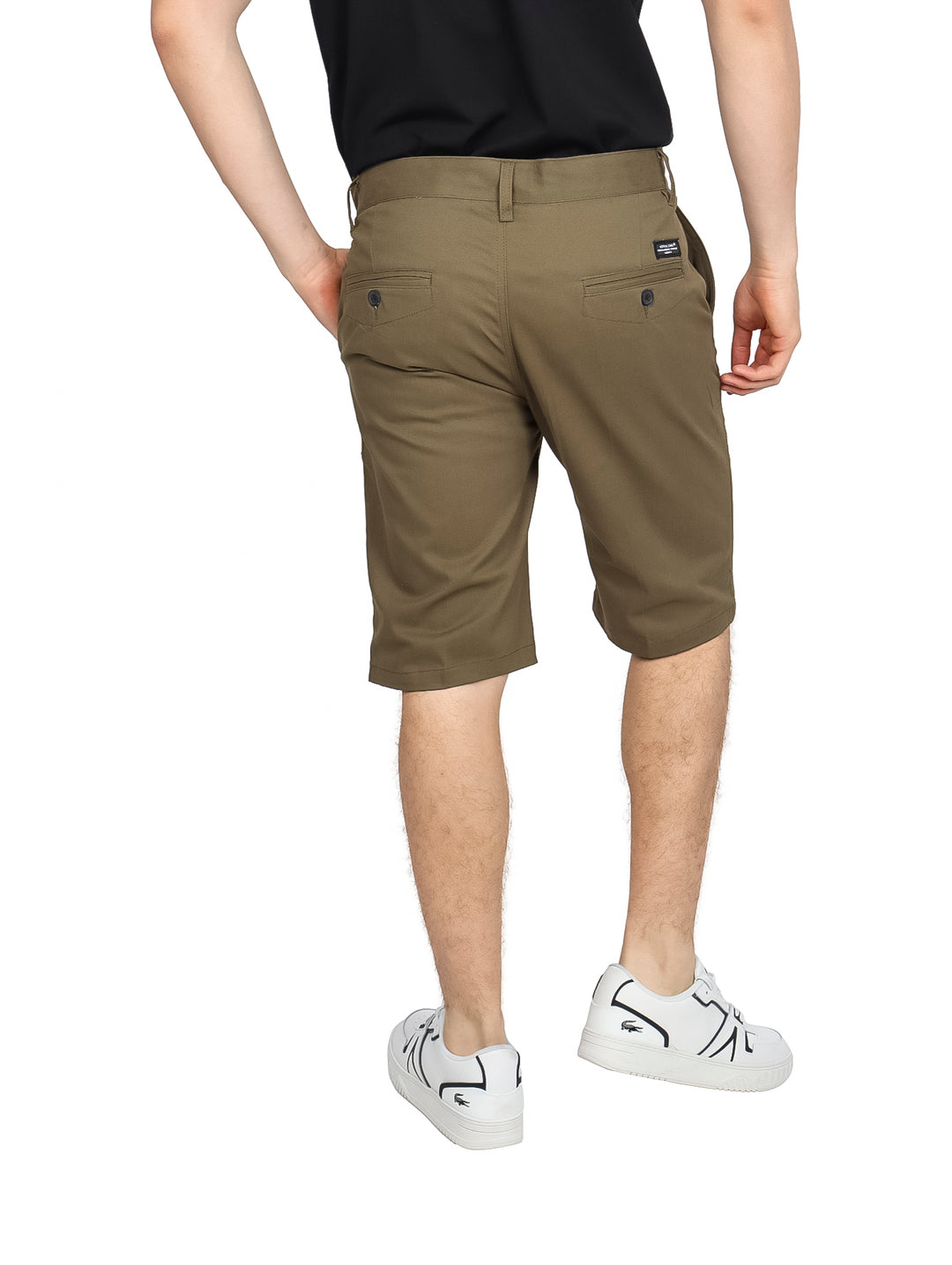 Short color oliva para hombre de la marca Vertical Eagle.