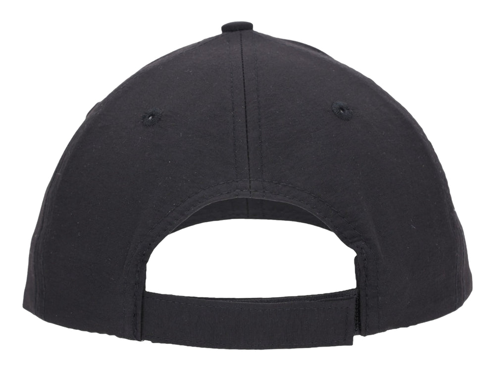 Gorra deportiva Reebok de color negro con logotipo frontal en color blanco.