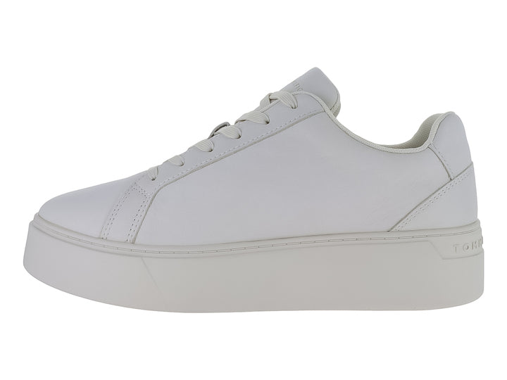Tenis plataforma Tommy Hilfiger color ecru en material nubuck.