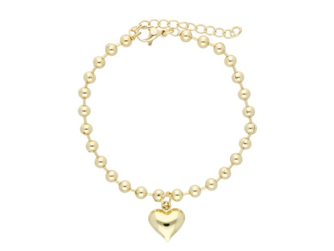 Pulsera dorada de cuentas con un dije en forma de corazón.