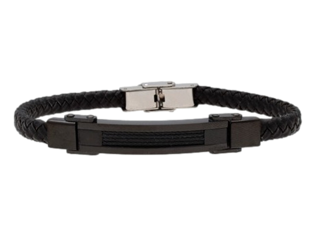 Pulsera de cuero negro trenzado con placa central metálica negra y cierre plateado.