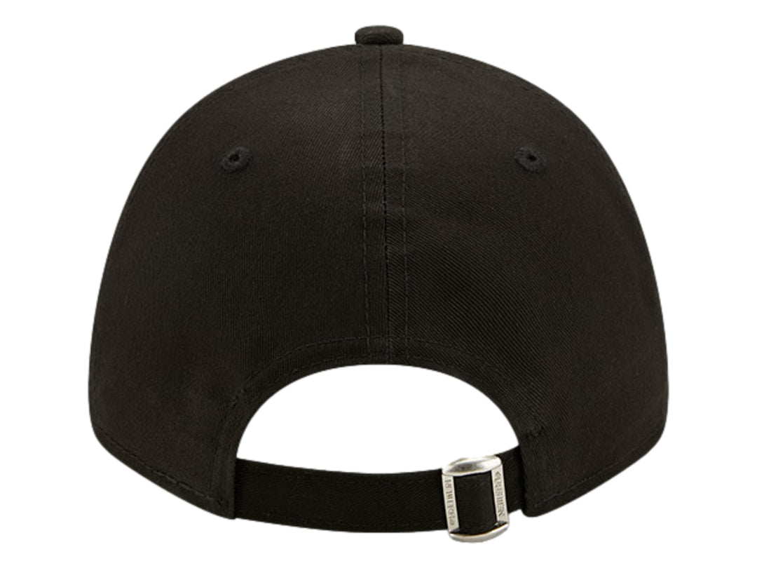 Gorra New Era negra con logotipo de los New York Yankees bordado en color verde menta y visera curva.