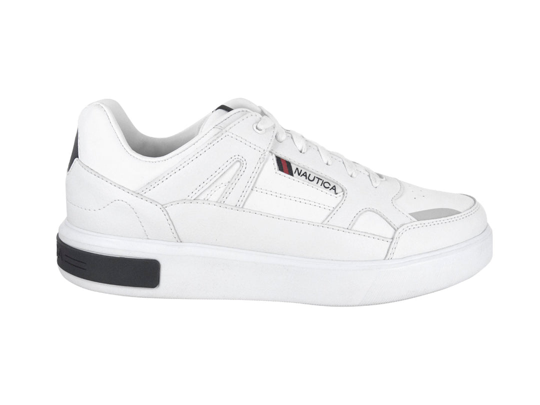 Tenis blancos Nautica Blym con suela de plataforma y detalle negro en el talón.