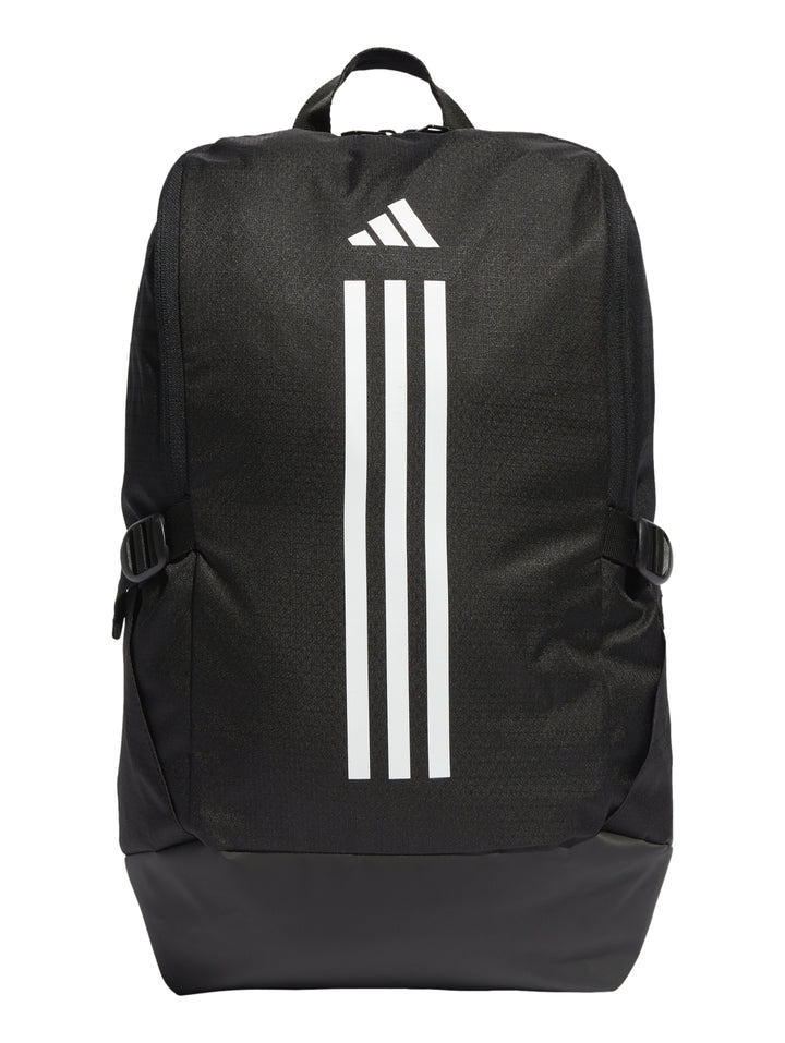 Mochila Adidas color negro con tres franjas verticales blancas y logotipo en la parte superior.