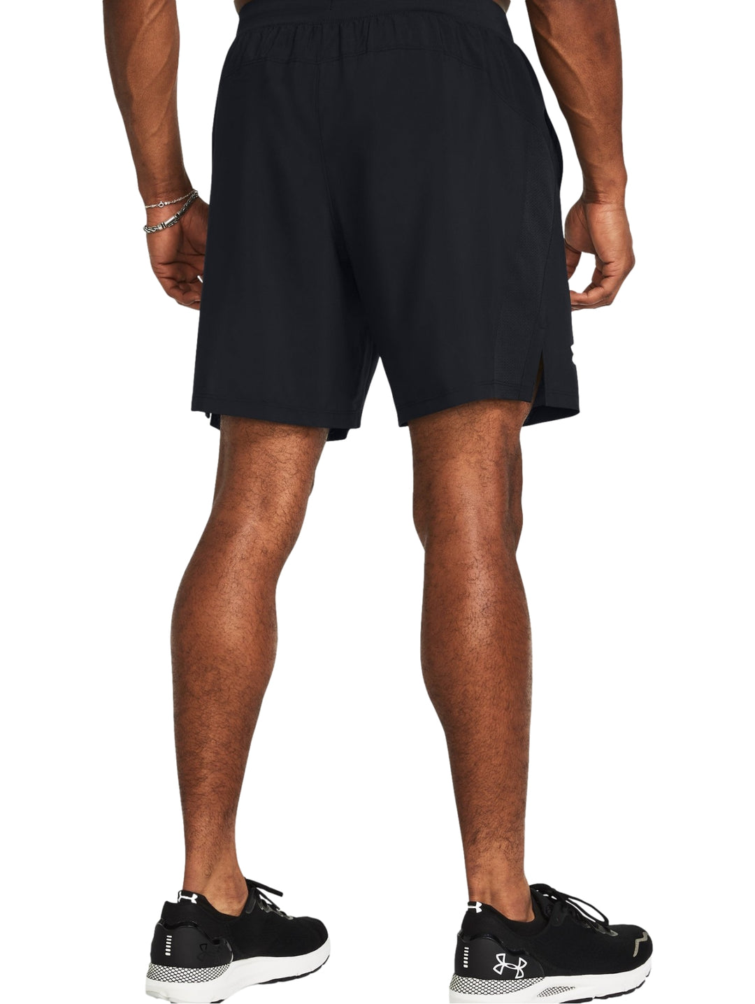 Short Under Armour Launch 7 Negro para Hombre