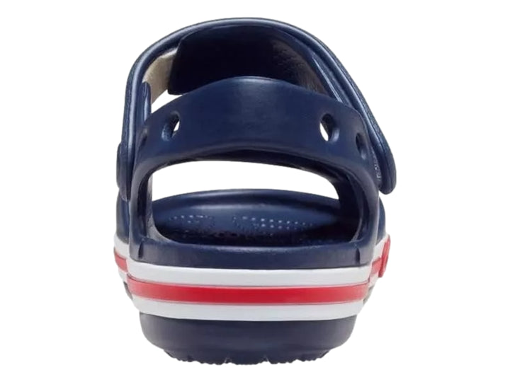 Sandalia Crocs Bayaband para niño en color azul marino con franja roja lateral.