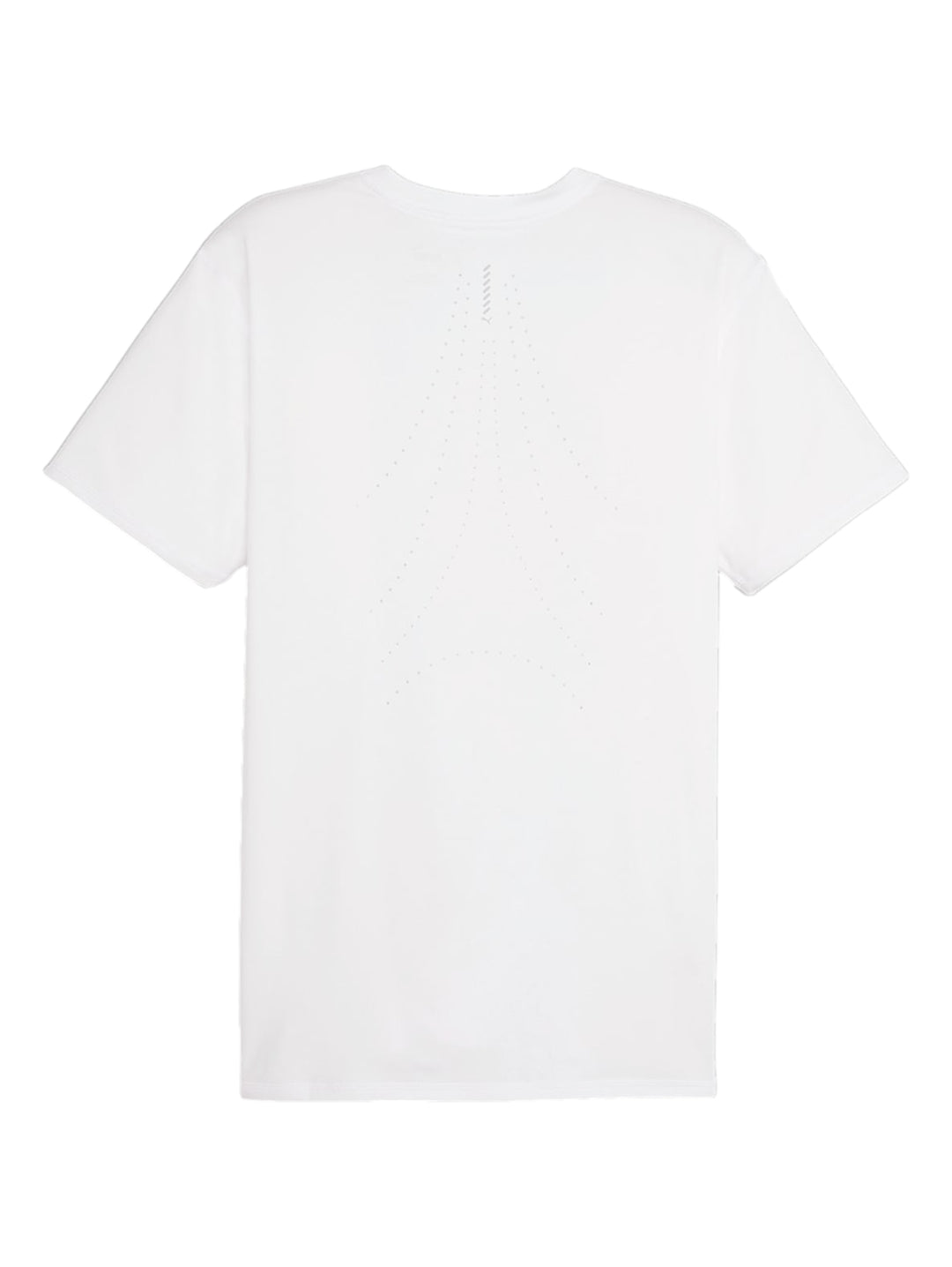 Hombre vistiendo una playera deportiva PUMA de color blanco con manga corta y cuello redondo.