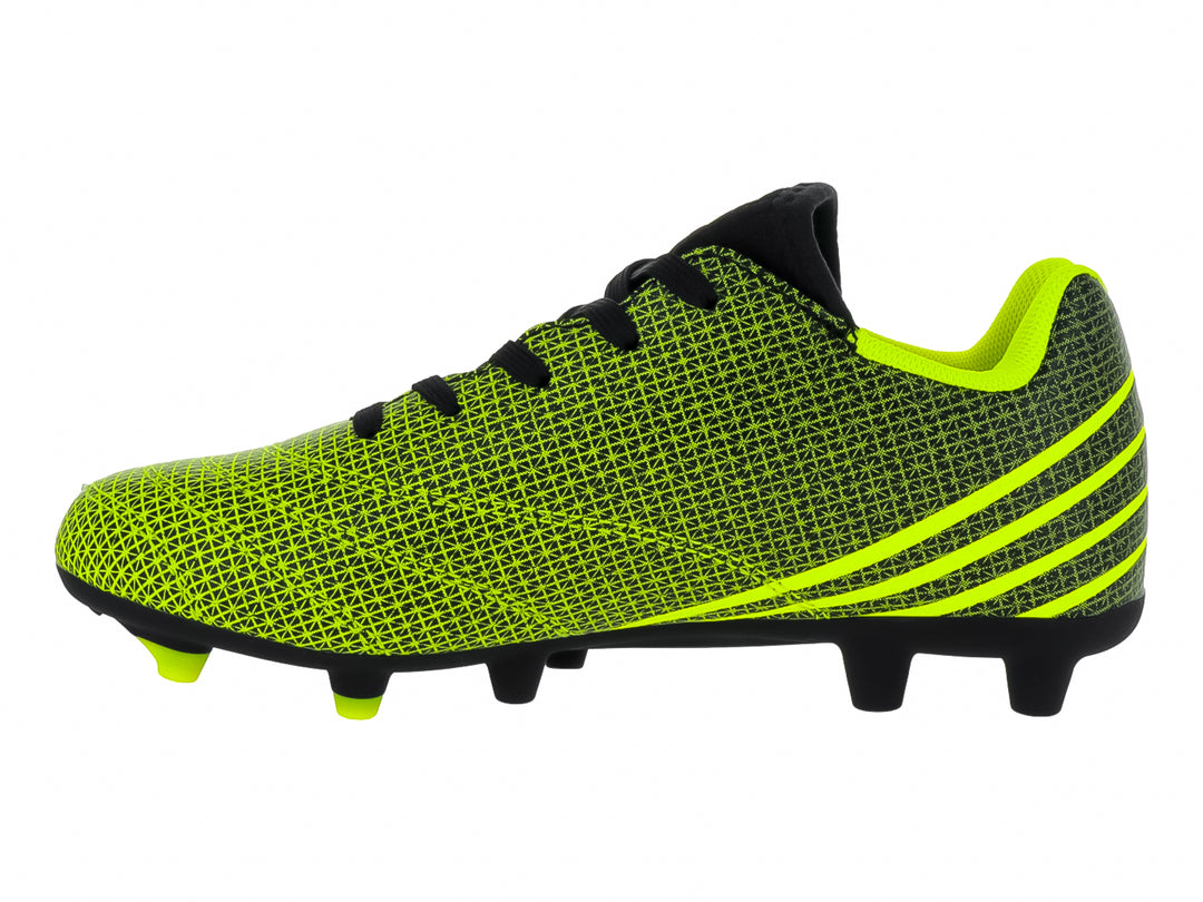 Calzado de fútbol Umbro color amarillo fluorescente y negro con suela de tacos.