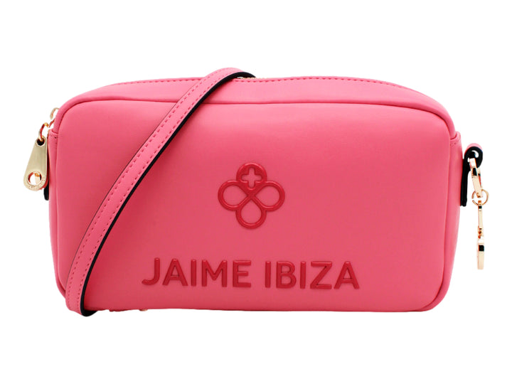 Bolso pequeño de color rosa con correa ajustable y detalles dorados de la marca Jaime Ibiza.