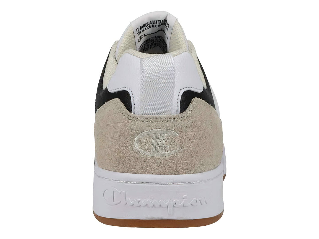 Tenis Champion 5 on 5 Lo en colores blanco, negro y beige con suela de goma color caramelo.