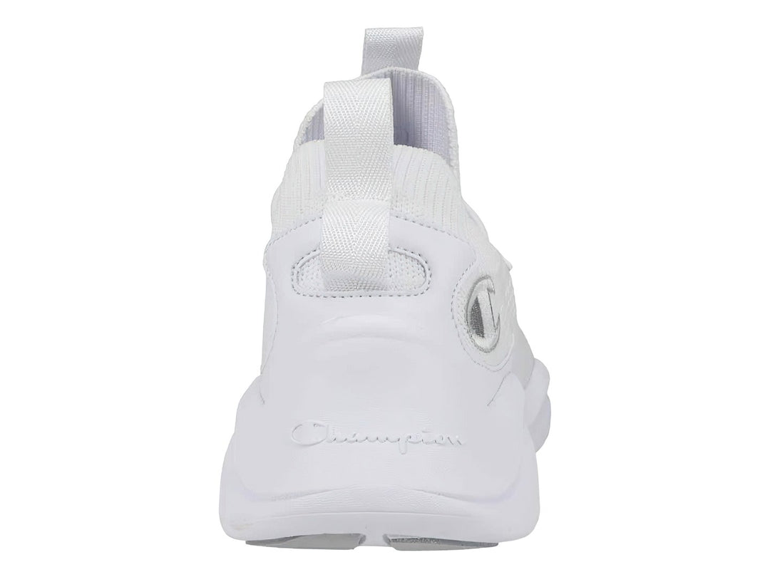 Tenis deportivos Champion color blanco con suela gruesa y tejido transpirable.