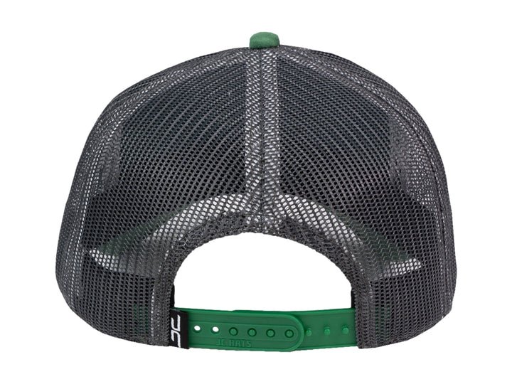 Gorra JC HATS blanca y verde con malla gris y texto &