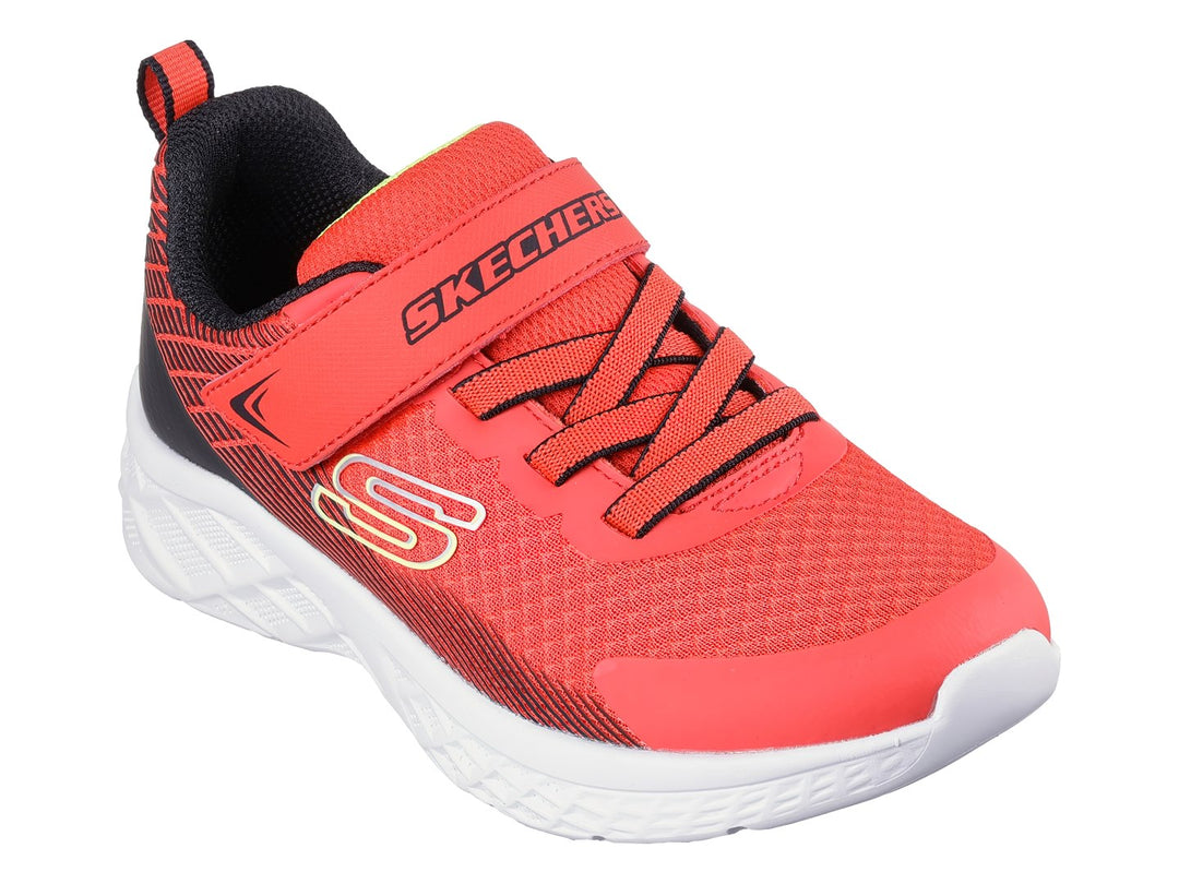 Tenis deportivos Skechers color rojo con detalles negros y suela blanca para Niño.