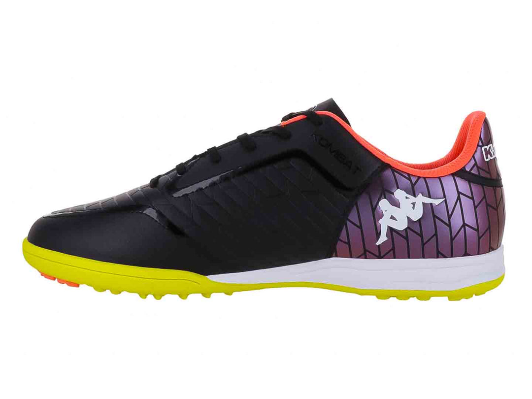 Zapato de fútbol Kappa color negro con detalles en verde neón y morado, suela blanca y verde para pasto sintético.