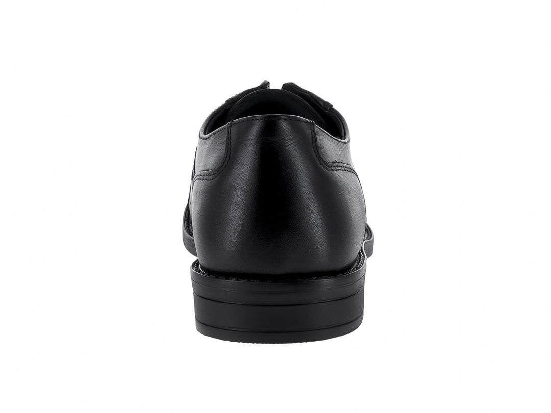Zapato formal para Hombre en color negro con cordones y acabado brillante.