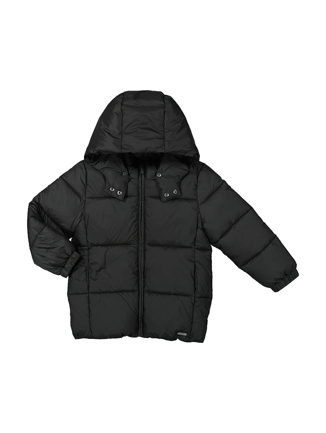 Chaquetón acolchado color negro con capucha para niños de la marca Mayoral.