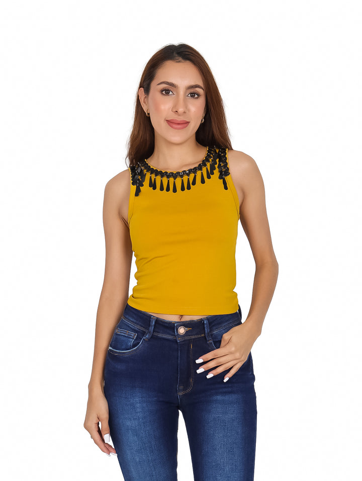 Blusa HS Color Mostaza con Aplicaciones para Mujer
