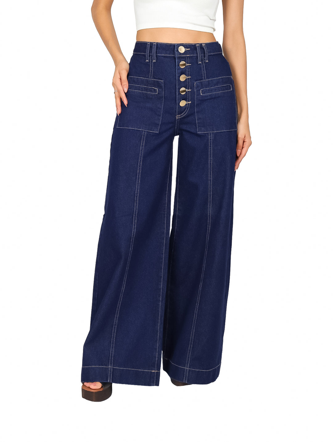 Pantalones culotte color índigo con botones frontales y pierna ancha.