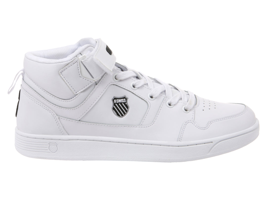 Tenis K-Swiss Urban Court blancos de corte medio con agujetas y correa en el tobillo.