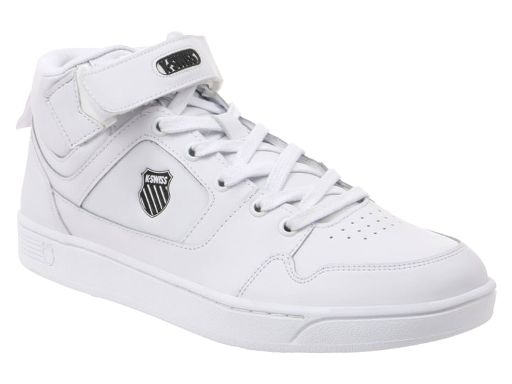 Tenis K-Swiss Urban Court blancos de corte medio con agujetas y correa en el tobillo.
