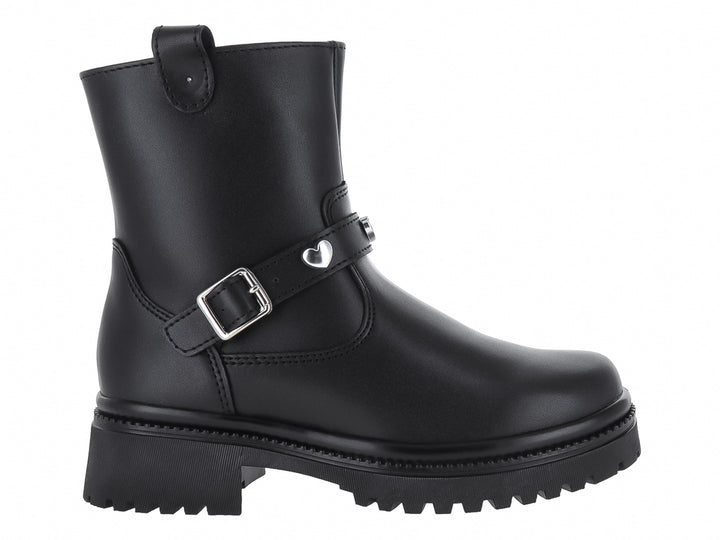 Botas negras para niña con suela track, hebilla plateada y detalle de corazón en el lateral.