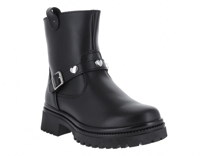 Botas negras para niña con suela track, hebilla plateada y detalle de corazón en el lateral.