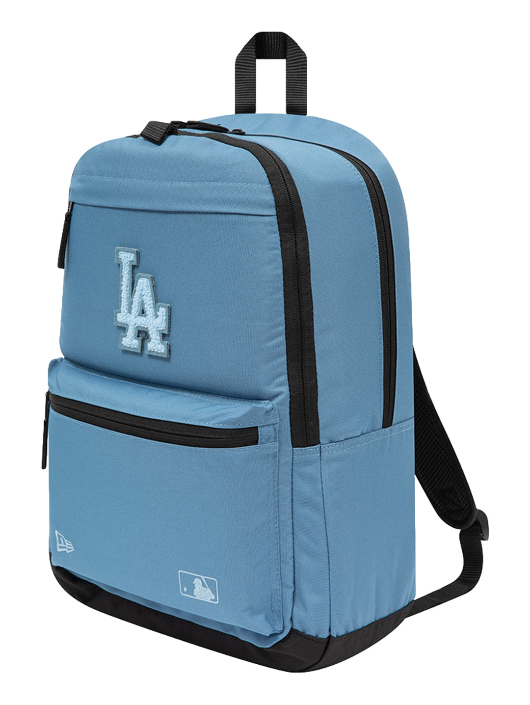 Mochila azul New Era con logo de Los Angeles Dodgers y detalles en color negro.