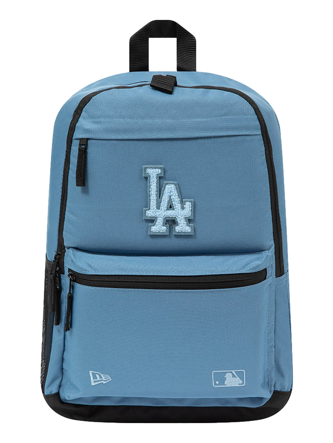 Mochila azul New Era con logo de Los Angeles Dodgers y detalles en color negro.