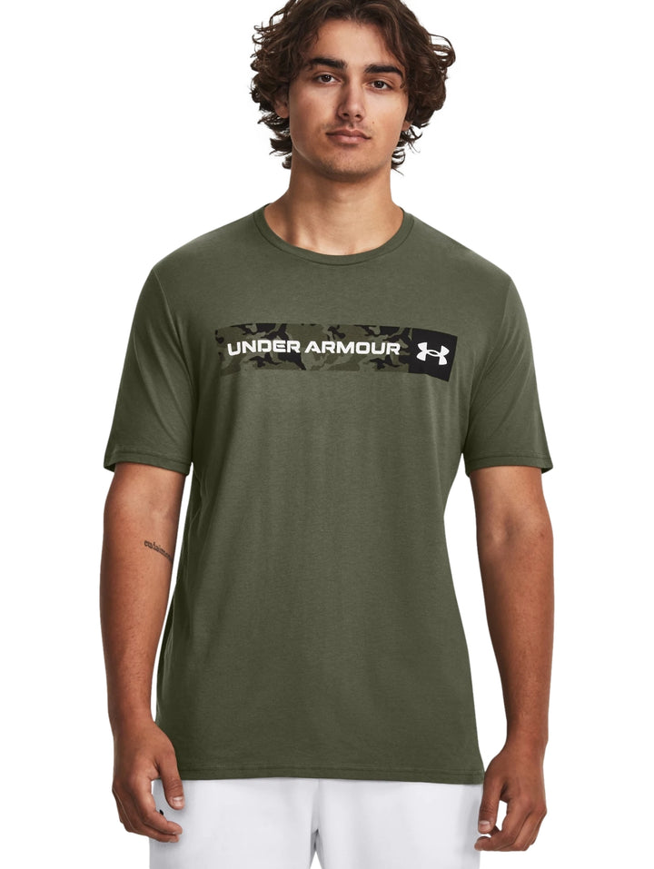 Playera Under Armour Camo Chest Stripe Verde para Hombre