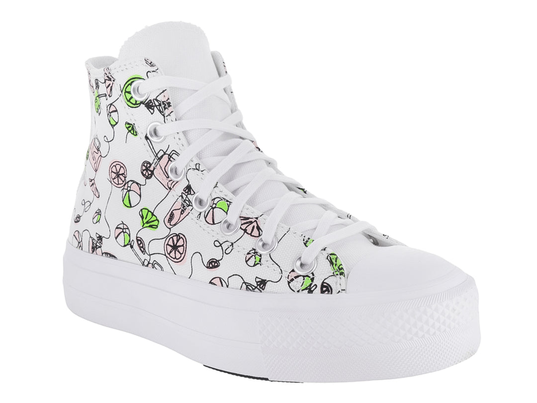 Tenis Converse blancos de bota con plataforma y estampado de vasos de limonada en rosa y verde.