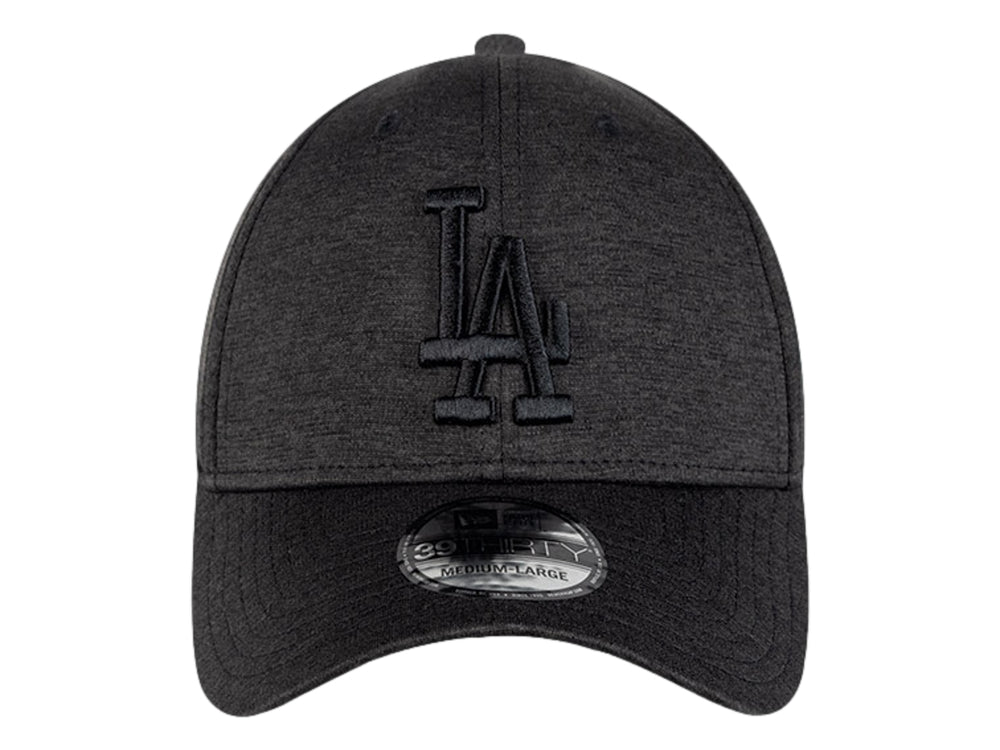 Gorra New Era color negro con logotipo de Los Angeles Dodgers bordado en tono sobre tono y visera curva.
