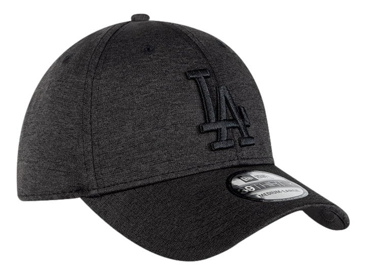 Gorra New Era color negro con logotipo de Los Angeles Dodgers bordado en tono sobre tono y visera curva.