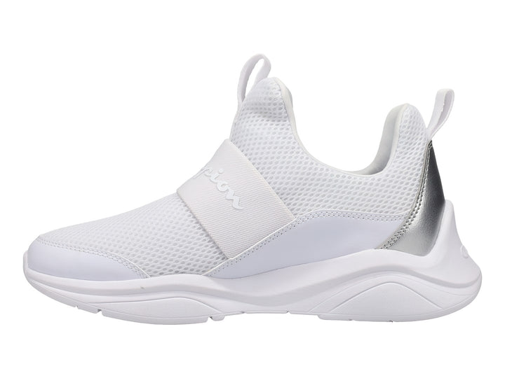 Tenis deportivos Champion blancos con detalles en plata, diseño slip-on sin cordones y suela blanca.