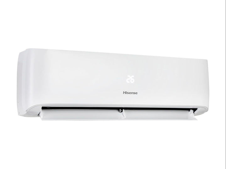 Minisplit Hisense de color blanco con diseño moderno y rectangular para control de clima.