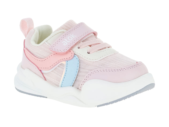 Tenis deportivos infantiles color rosa y blanco con detalles en azul claro y correa de velcro.