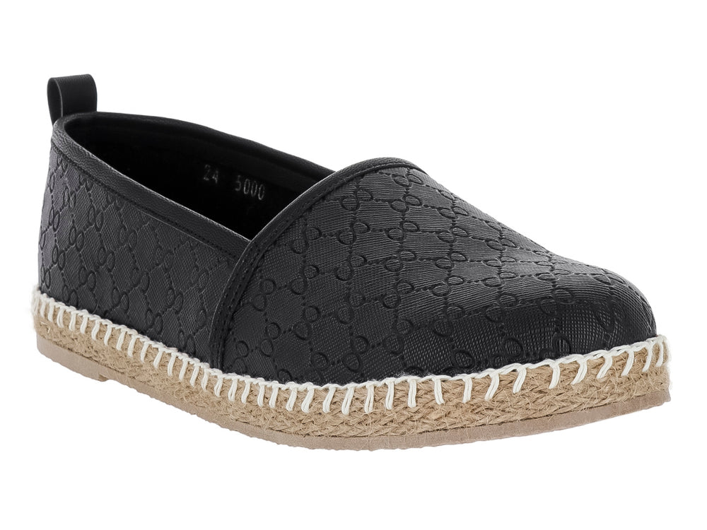 Zapato tipo alpargata color negro con suela de yute y costuras blancas decorativas.