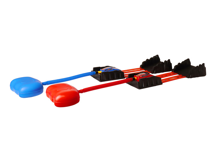 Caja de juego Drift Adrenaline War con vehículos de juguete rojos y azules y sistema de aire comprimido.