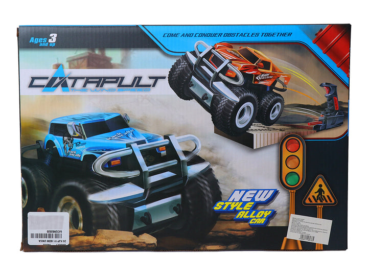 Set de juguetes KELDER TOYS con cinco vehículos tipo monster truck y un lanzador rojo en empaque transparente.