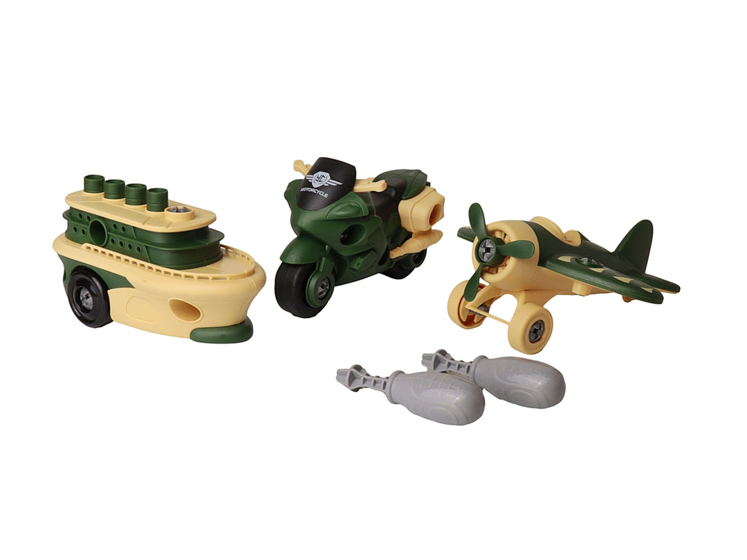 Set de juguetes militares KELDER TOYS con avión, moto y barco en colores verde y beige dentro de su empaque.