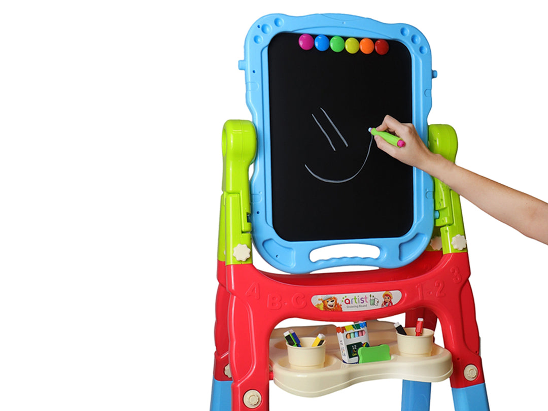Tablero de dibujo educativo multicolor para niños con pizarrón y accesorios en un empaque