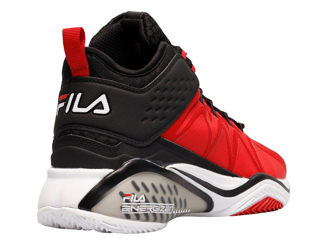 Tenis deportivos FILA de corte alto en colores rojo, negro y blanco.